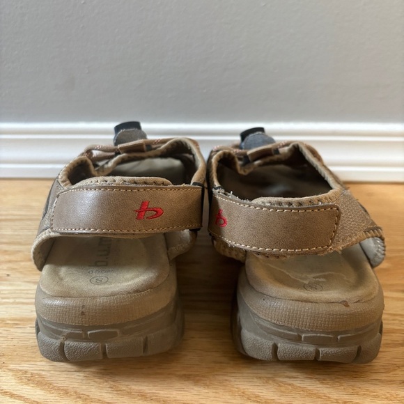 Vintage B.U.M. Equipment Tan and Brown Comfort Sandals - Picture 3 of 8
